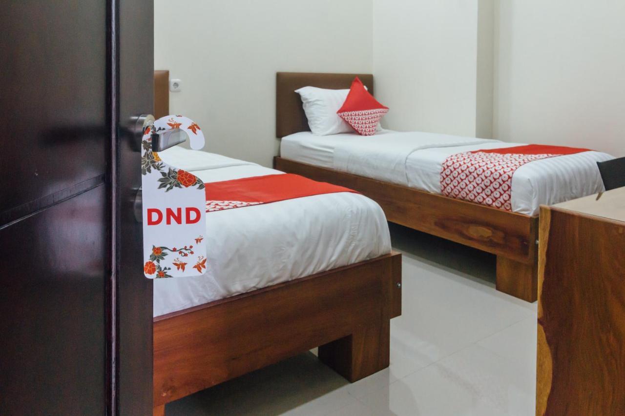 Clean & Comfort Homestay Ambon Εξωτερικό φωτογραφία