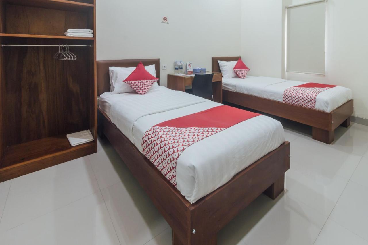 Clean & Comfort Homestay Ambon Εξωτερικό φωτογραφία