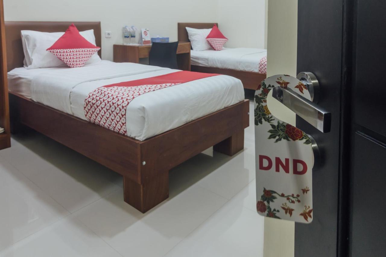 Clean & Comfort Homestay Ambon Εξωτερικό φωτογραφία