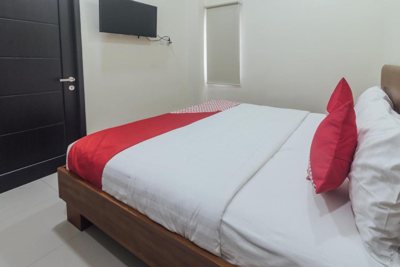 Clean & Comfort Homestay Ambon Εξωτερικό φωτογραφία