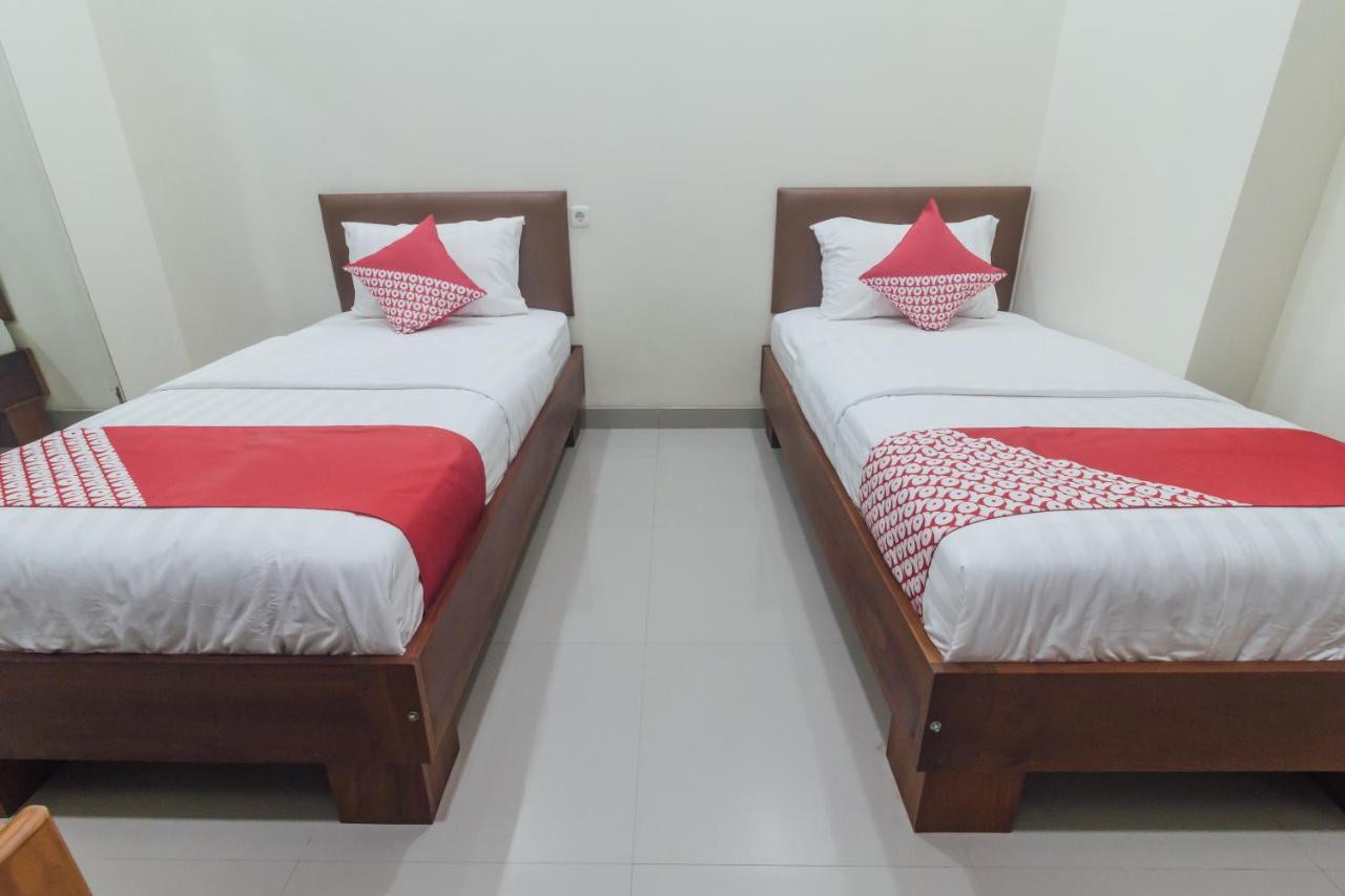 Clean & Comfort Homestay Ambon Εξωτερικό φωτογραφία